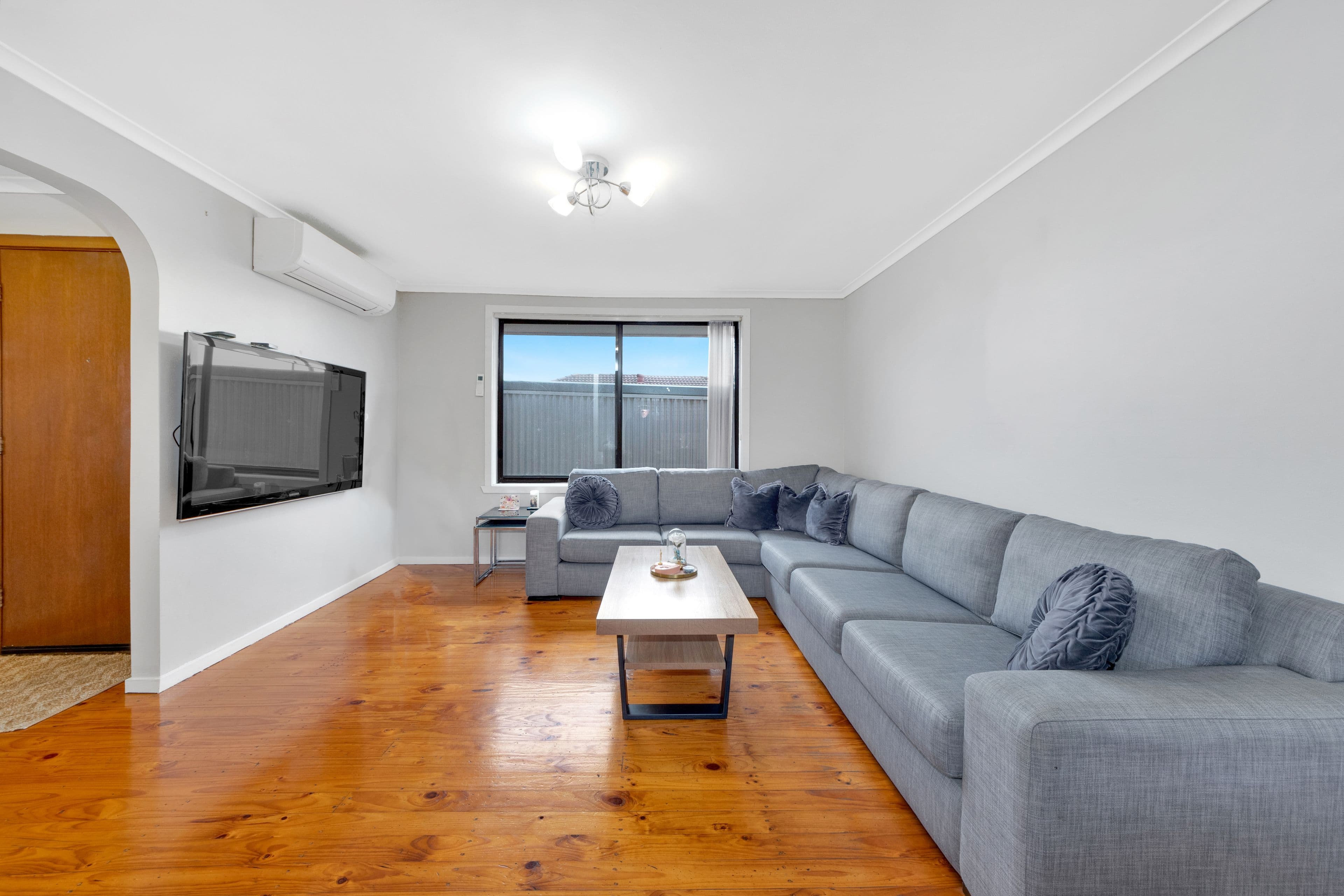 63 Taggerty Crescent, Meadow Heights VIC 3048, Meadow Heights - Thumbnail 5