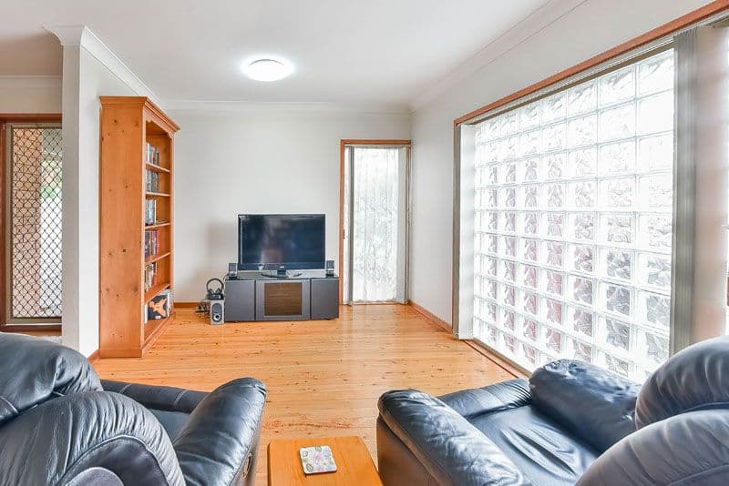 12 Blackbutt Avenue, Bradbury - Thumbnail 2