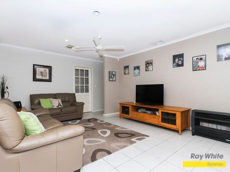 6 The Cove, Ballajura WA 6066, Ballajura - Thumbnail 2