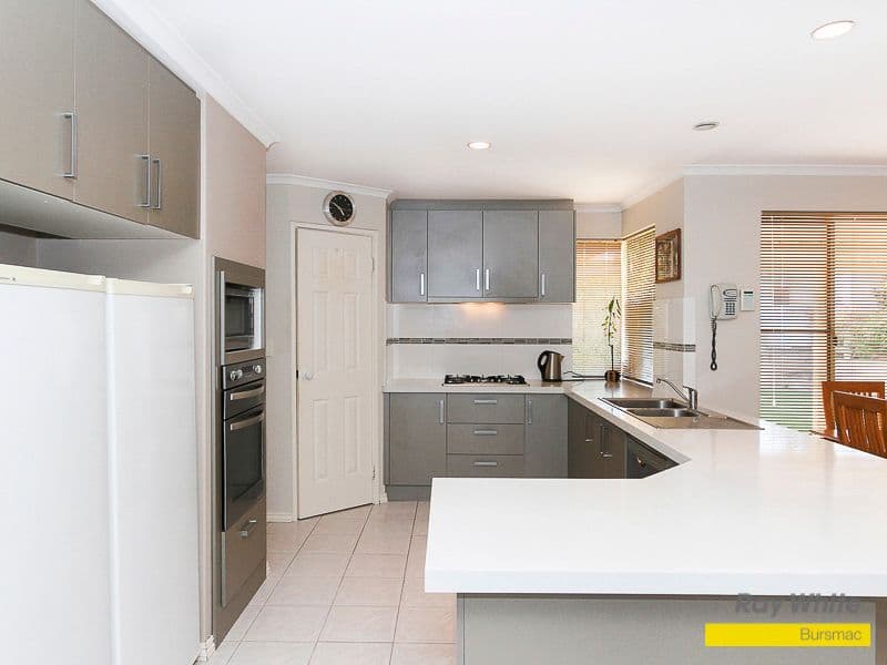 6 The Cove, Ballajura WA 6066, Ballajura - Thumbnail 5
