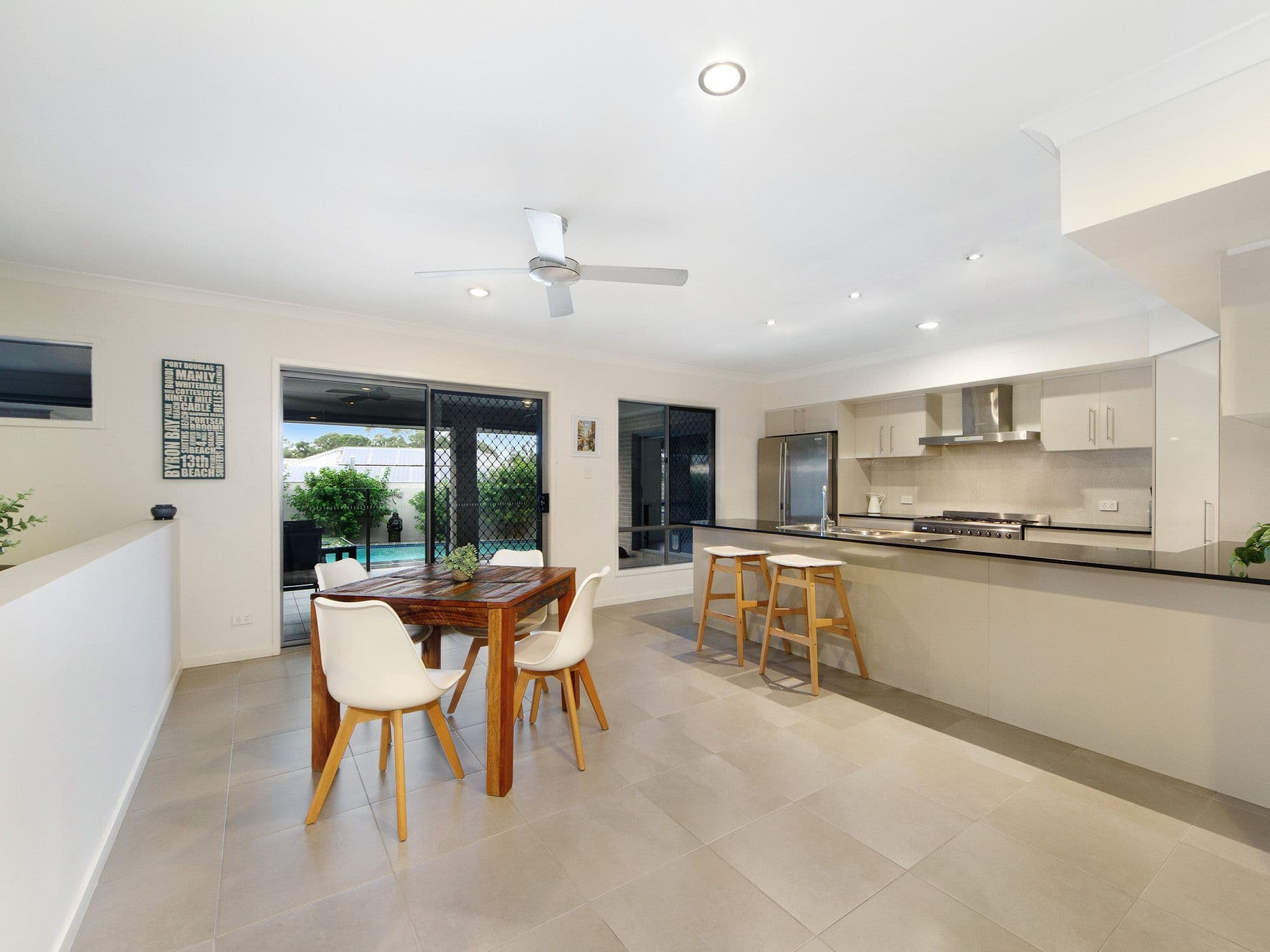 16 Greenview Drive, Upper Coomera QLD 4209, Upper Coomera - Thumbnail 6