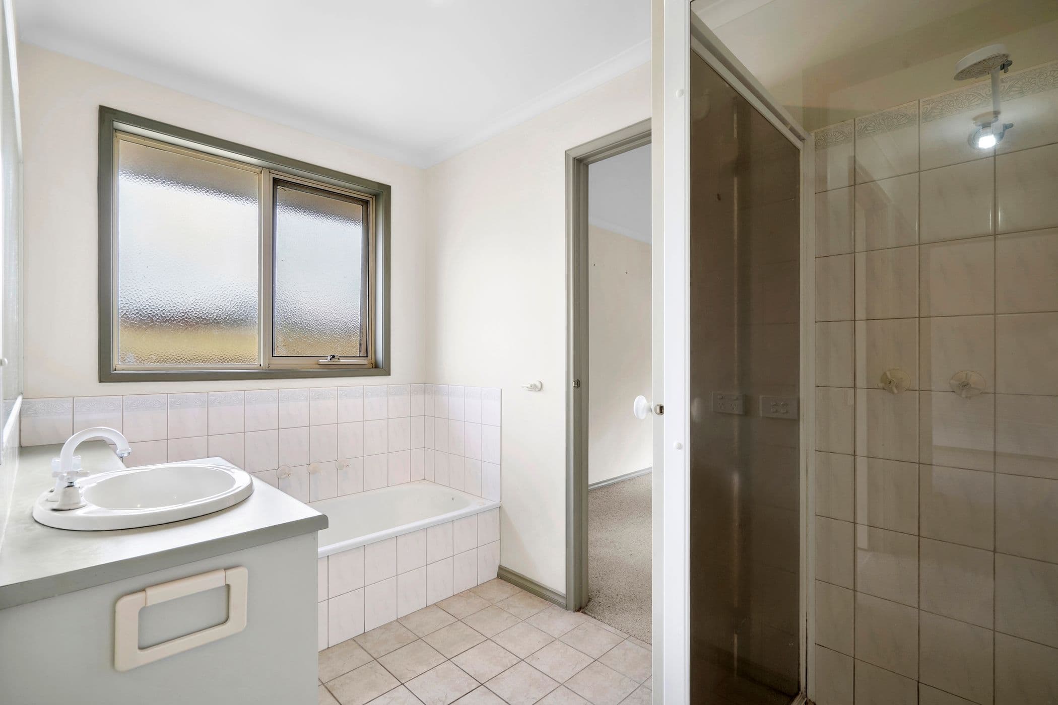 3 Rix Avenue, Cobden VIC 3266, Cobden - Thumbnail 8