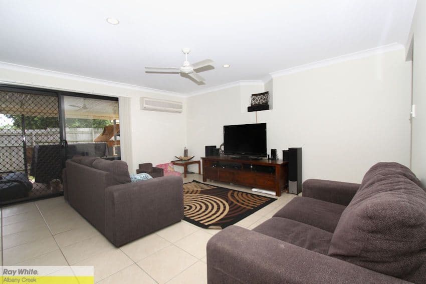 42 Jade Street, ALBANY CREEK QLD 4035, Albany Creek - Thumbnail 3