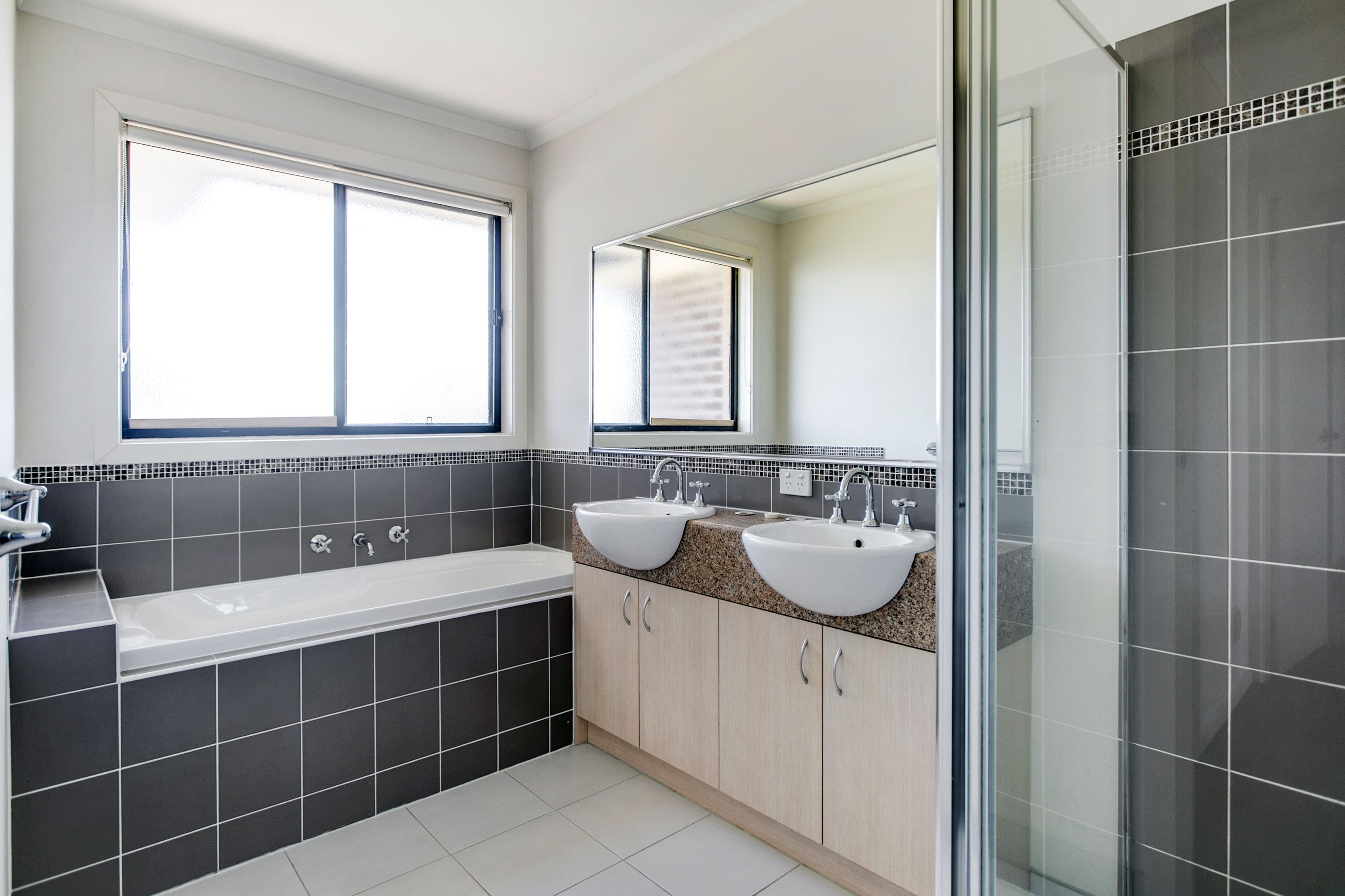 8 Mina Court, Carrum Downs VIC 3201, Carrum Downs - Thumbnail 5