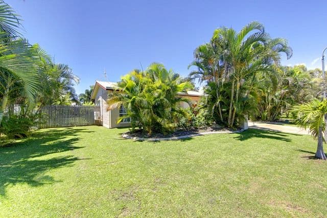 15 Arawa Street, KELSO QLD 4815, Kelso - Thumbnail 2