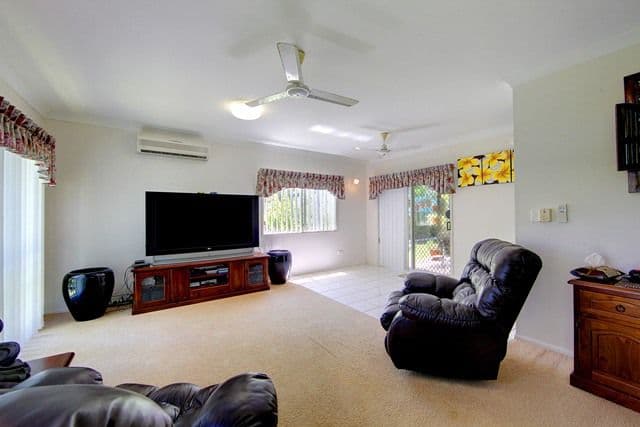 15 Arawa Street, KELSO QLD 4815, Kelso - Thumbnail 3