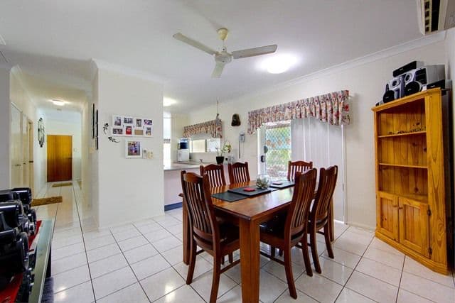 15 Arawa Street, KELSO QLD 4815, Kelso - Thumbnail 5