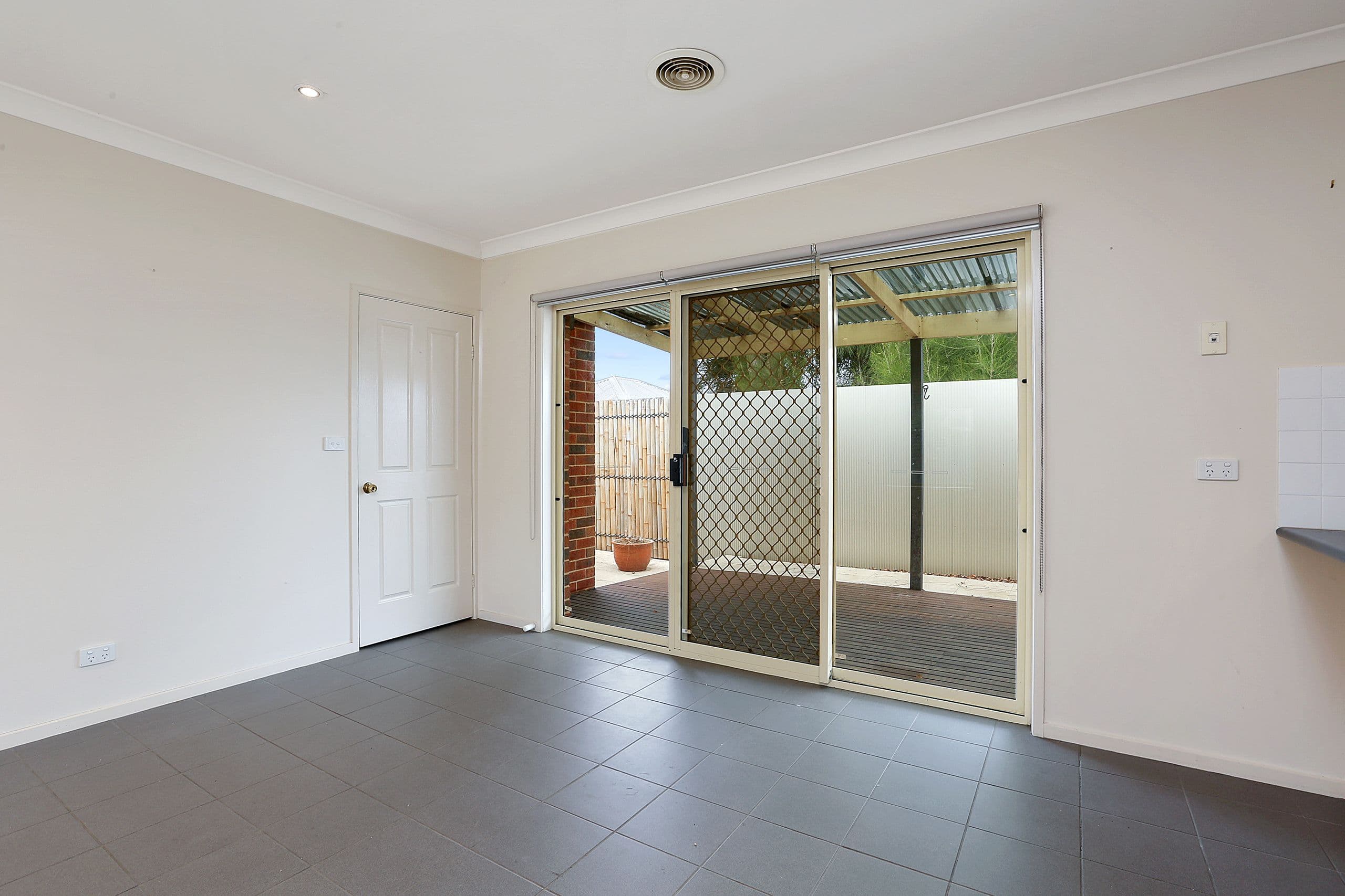 15 Arbour Grove, Belmont VIC 3216, Belmont - Thumbnail 8