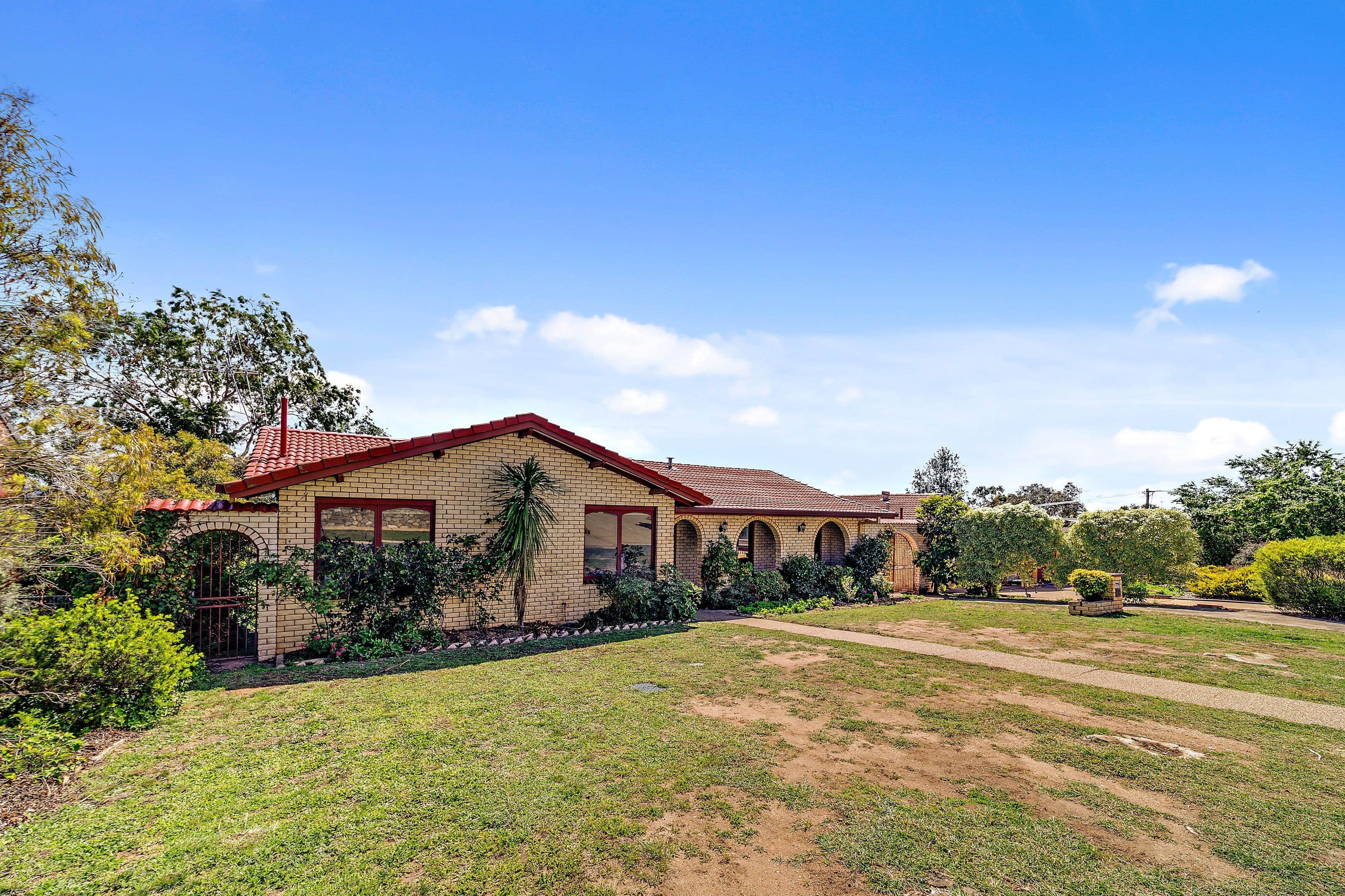 16 Sculptor Street, Giralang ACT 2617, Giralang - Image 1