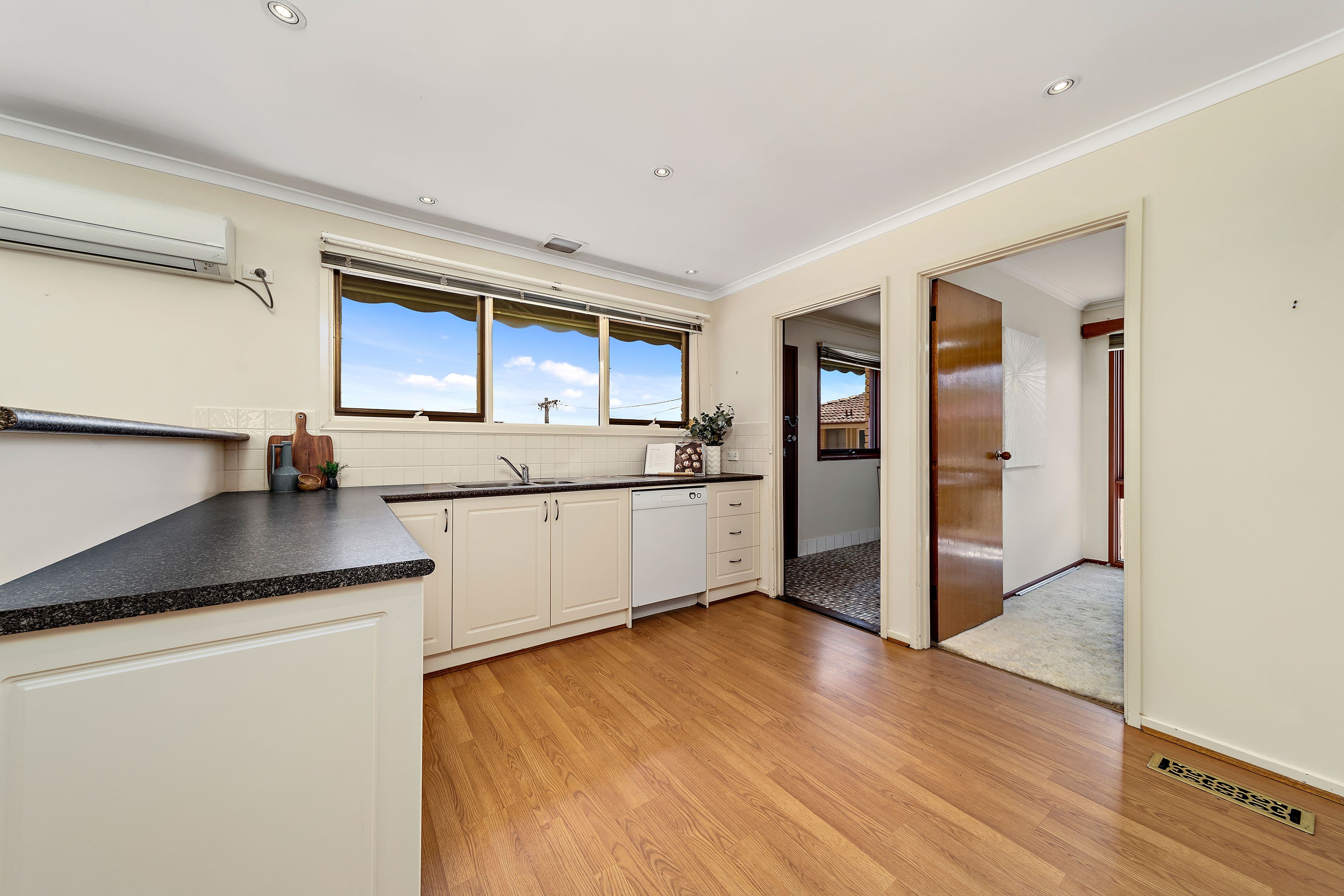 16 Sculptor Street, Giralang ACT 2617, Giralang - Thumbnail 8