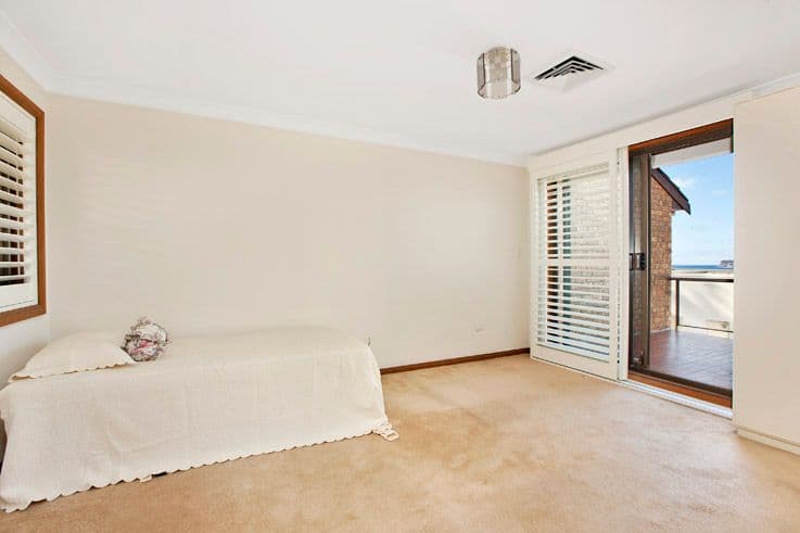 22 Woods Parade, FAIRLIGHT NSW 2094, Fairlight - Thumbnail 3