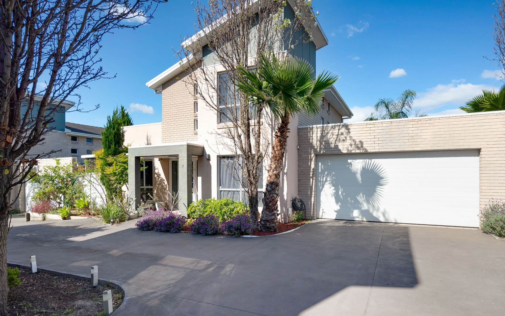 73 The Lakes Drive, Glenmore Park NSW 2745, Glenmore Park - Thumbnail 2