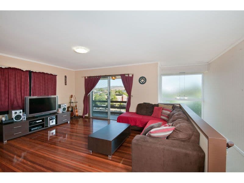 19 Parnoolar Crescent, FERNY HILLS QLD 4055, Ferny Hills - Thumbnail 3