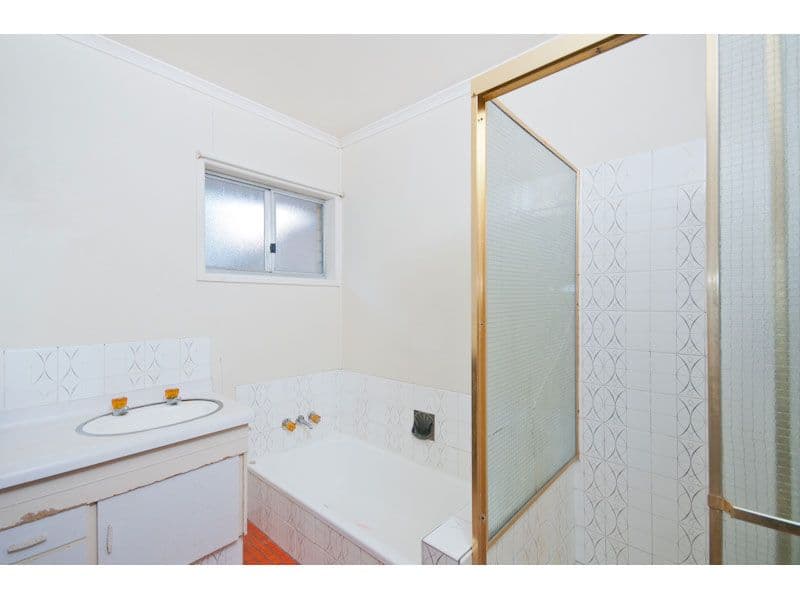 19 Parnoolar Crescent, FERNY HILLS QLD 4055, Ferny Hills - Thumbnail 8