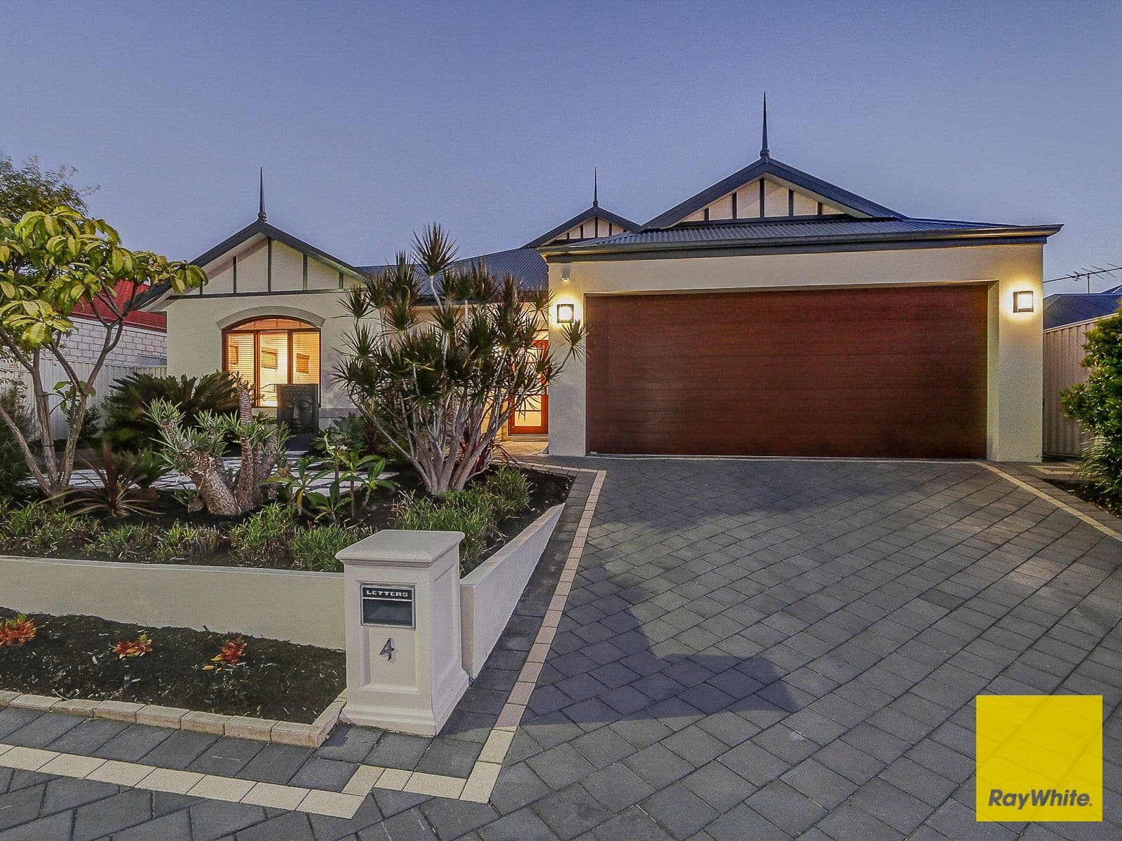 4 Fairland Loop, Madeley WA 6065, Madeley - Thumbnail 2