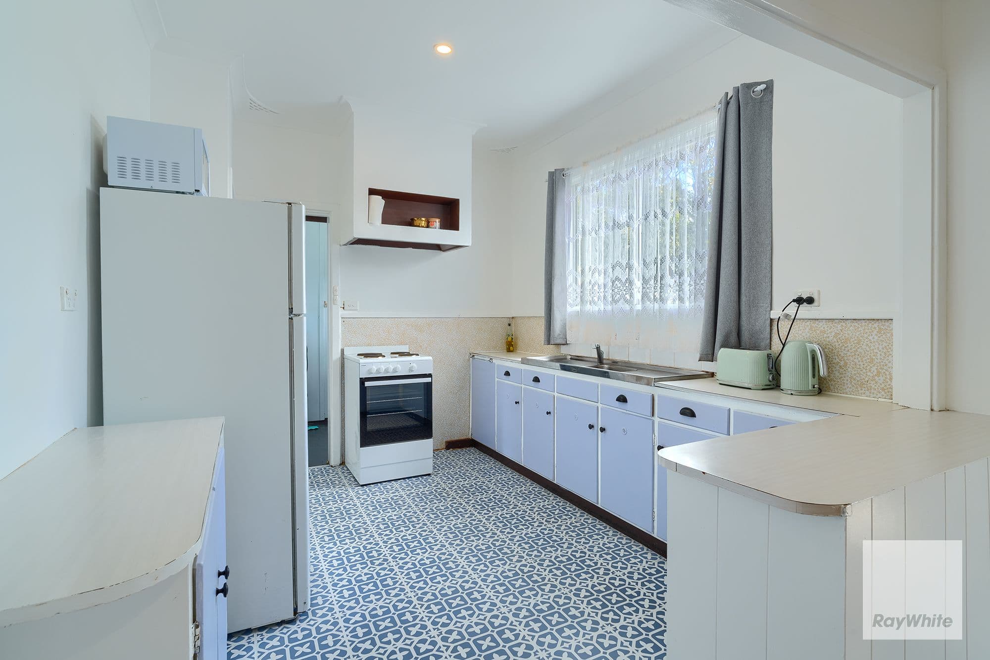 19 Seymour Street, Mira Mar WA 6330, Mira Mar - Thumbnail 4