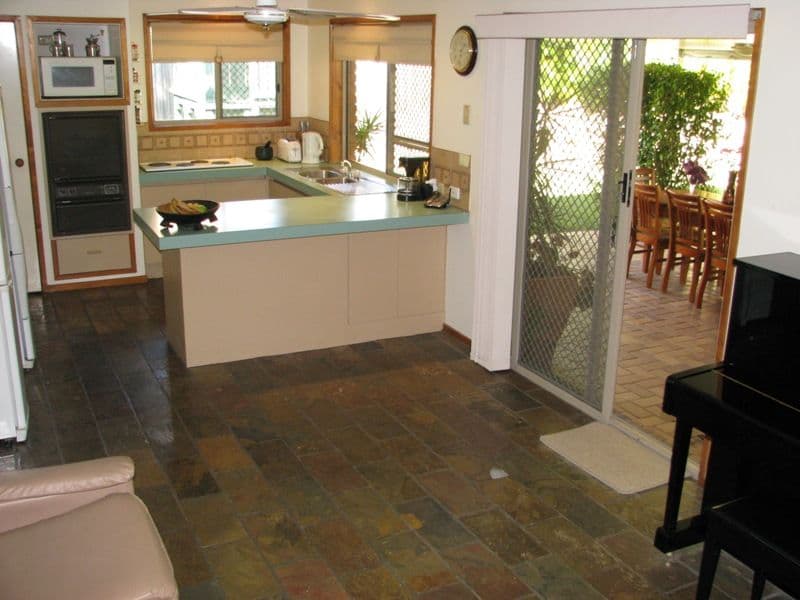 19 Honeybrook Street, RUNCORN QLD 4113, Runcorn - Thumbnail 5
