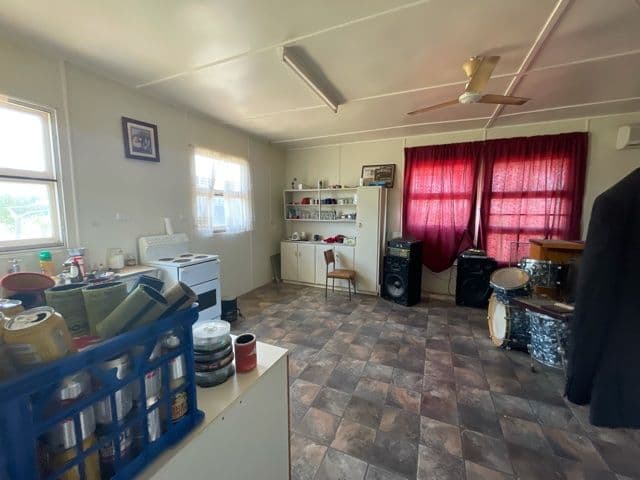 59 Boundary Street, Aramac QLD 4726, Aramac - Thumbnail 4