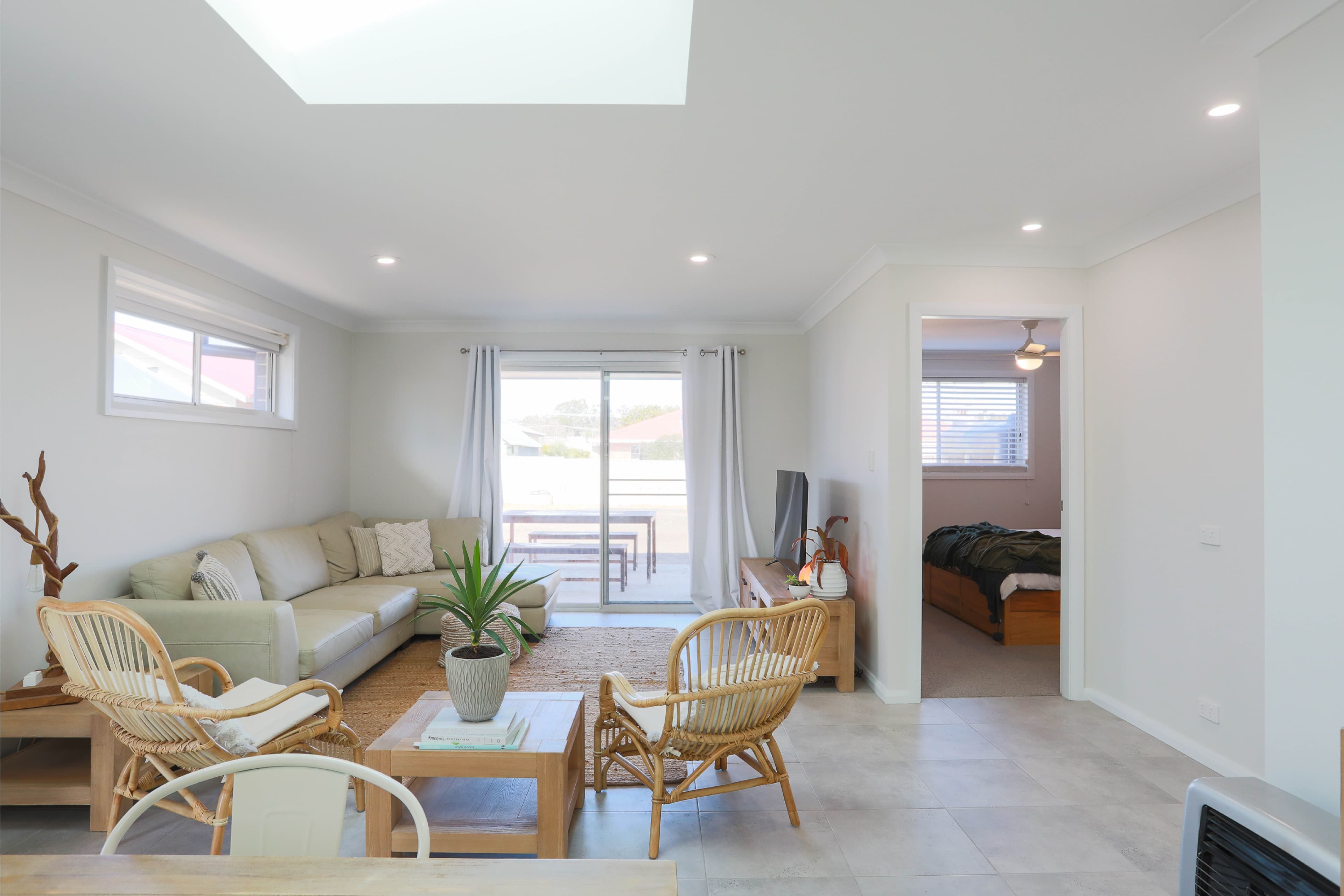 8 Enid Street, Armidale NSW 2350, Armidale - Thumbnail 4
