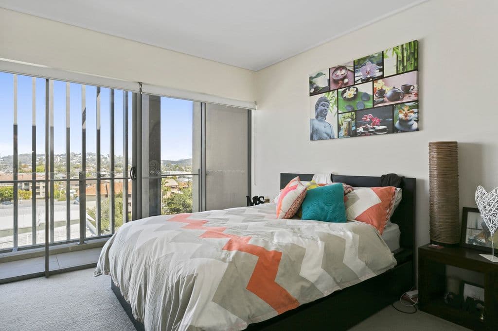 1 Toombul Avenue, Miami QLD 4220, Miami - Thumbnail 8