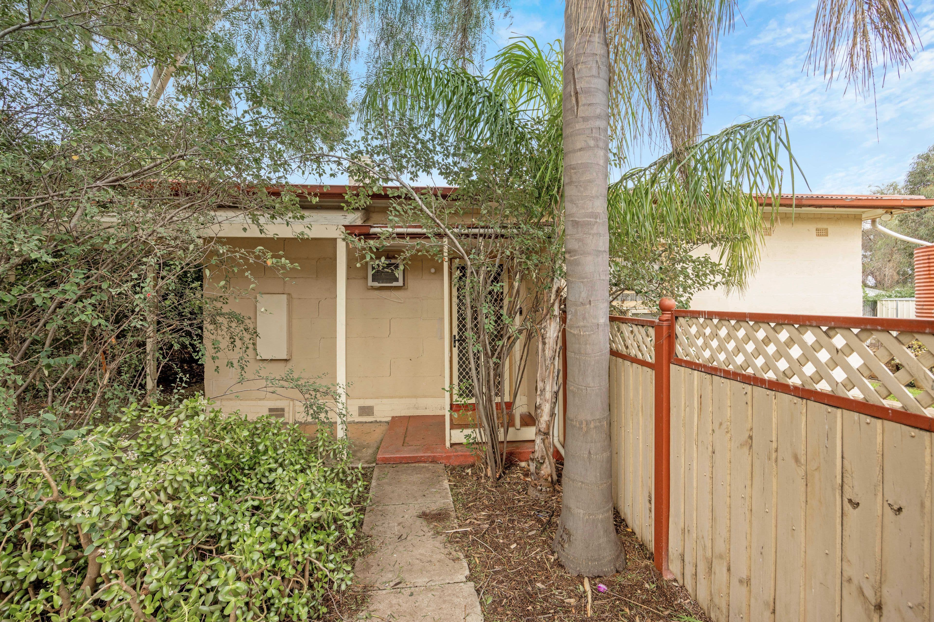51 Knighton Road, Elizabeth North SA 5113, Elizabeth North - Thumbnail 2