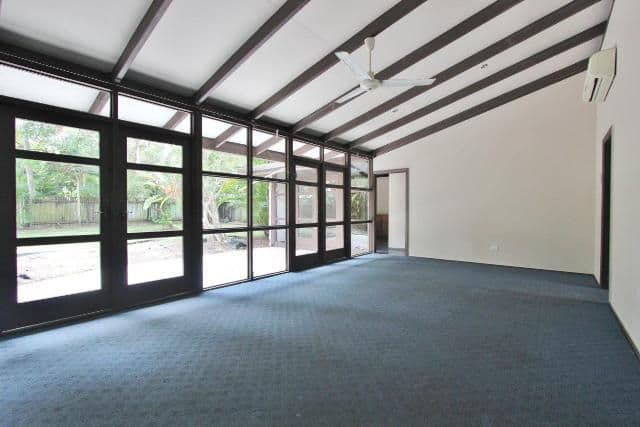 4 Hickory Street, Holloways Beach QLD 4878, Holloways Beach - Image 1