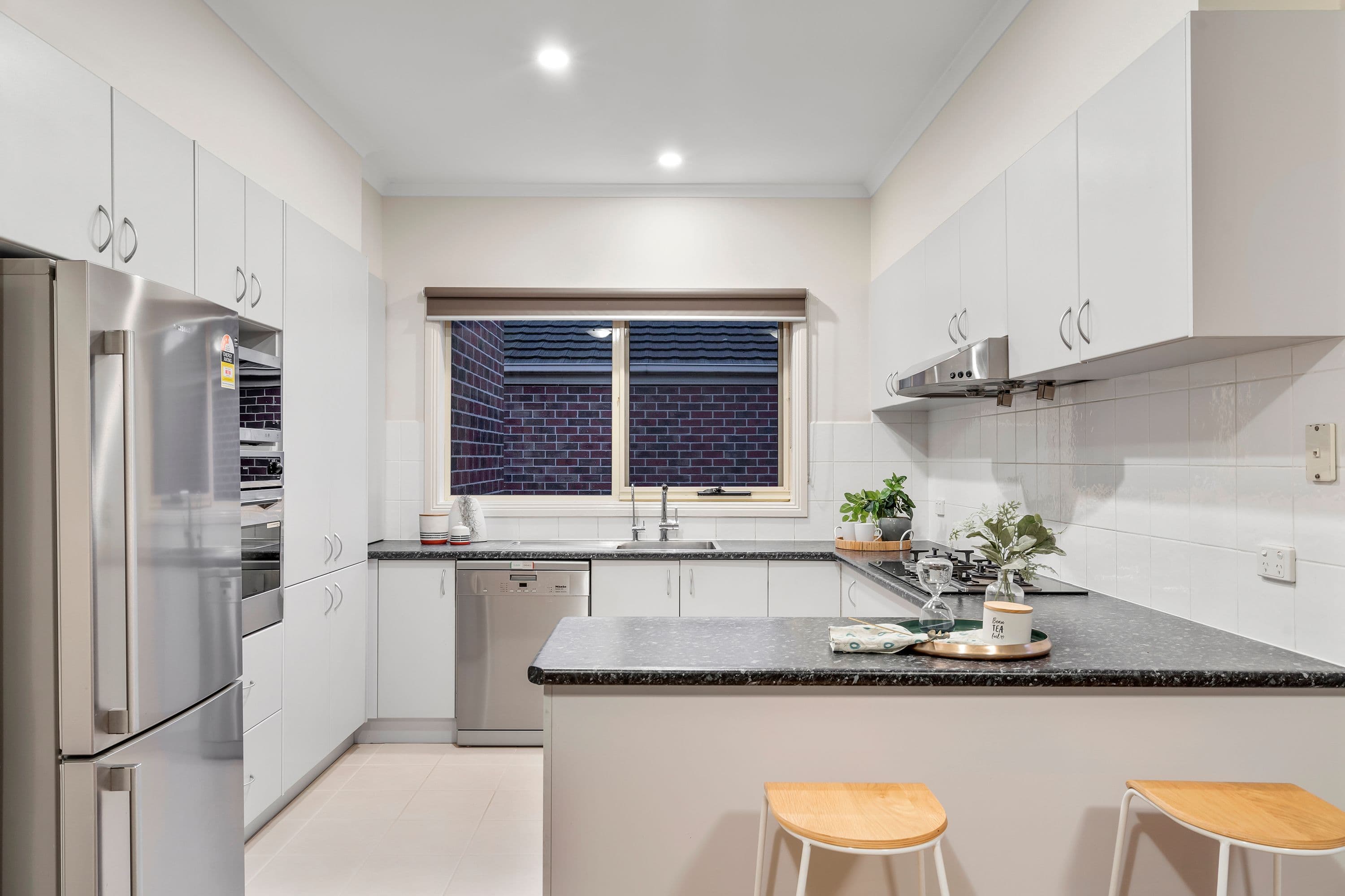 325-327 Gallaghers Road, Glen Waverley VIC 3150, Glen Waverley - Thumbnail 4