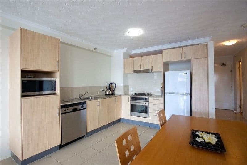 2894 'The Pinnacle', Gold Coast Highway, SURFERS PARADISE QLD 4217, Surfers Paradise - Thumbnail 8