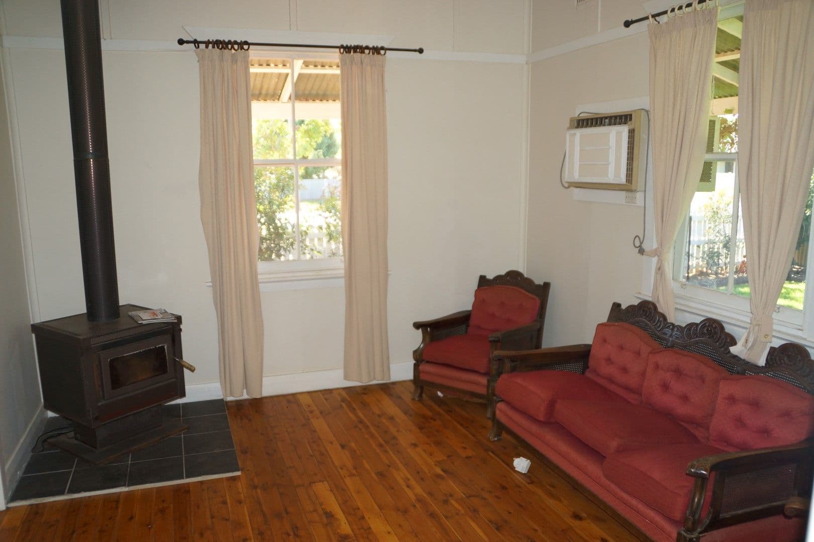 76 Nymagee Street, Narromine - Thumbnail 2