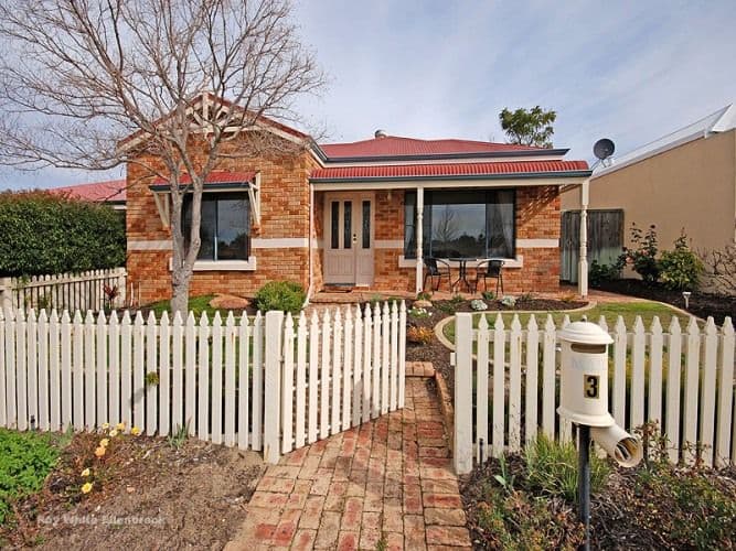 3 Wildflower Circle, ELLENBROOK WA 6069, Ellenbrook - Thumbnail 2