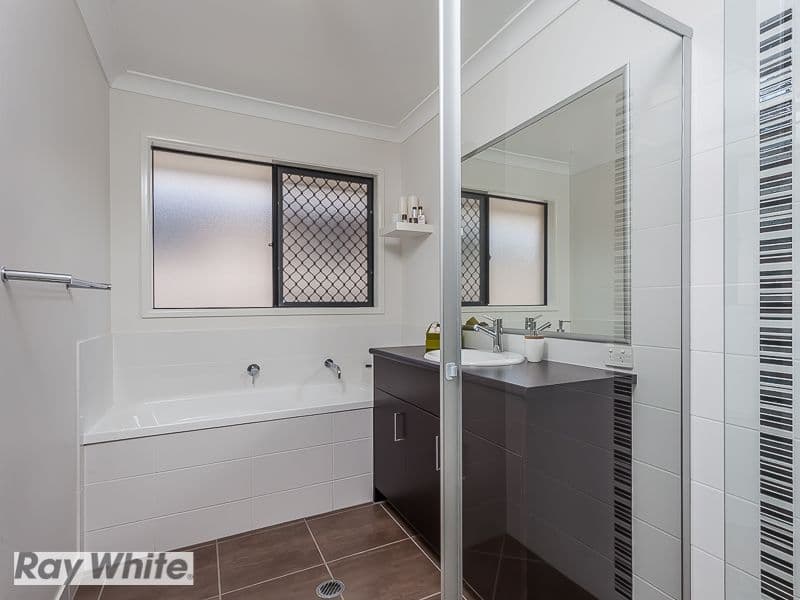 17 Mersey Street, NORTH LAKES QLD 4509, North Lakes - Thumbnail 7