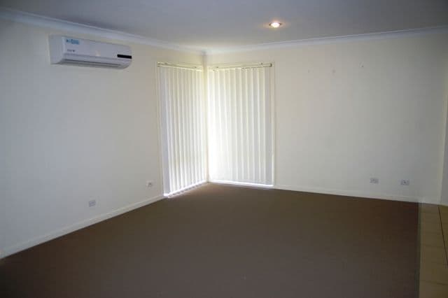 12 Peggy Road, BELLMERE QLD 4510, Bellmere - Thumbnail 5
