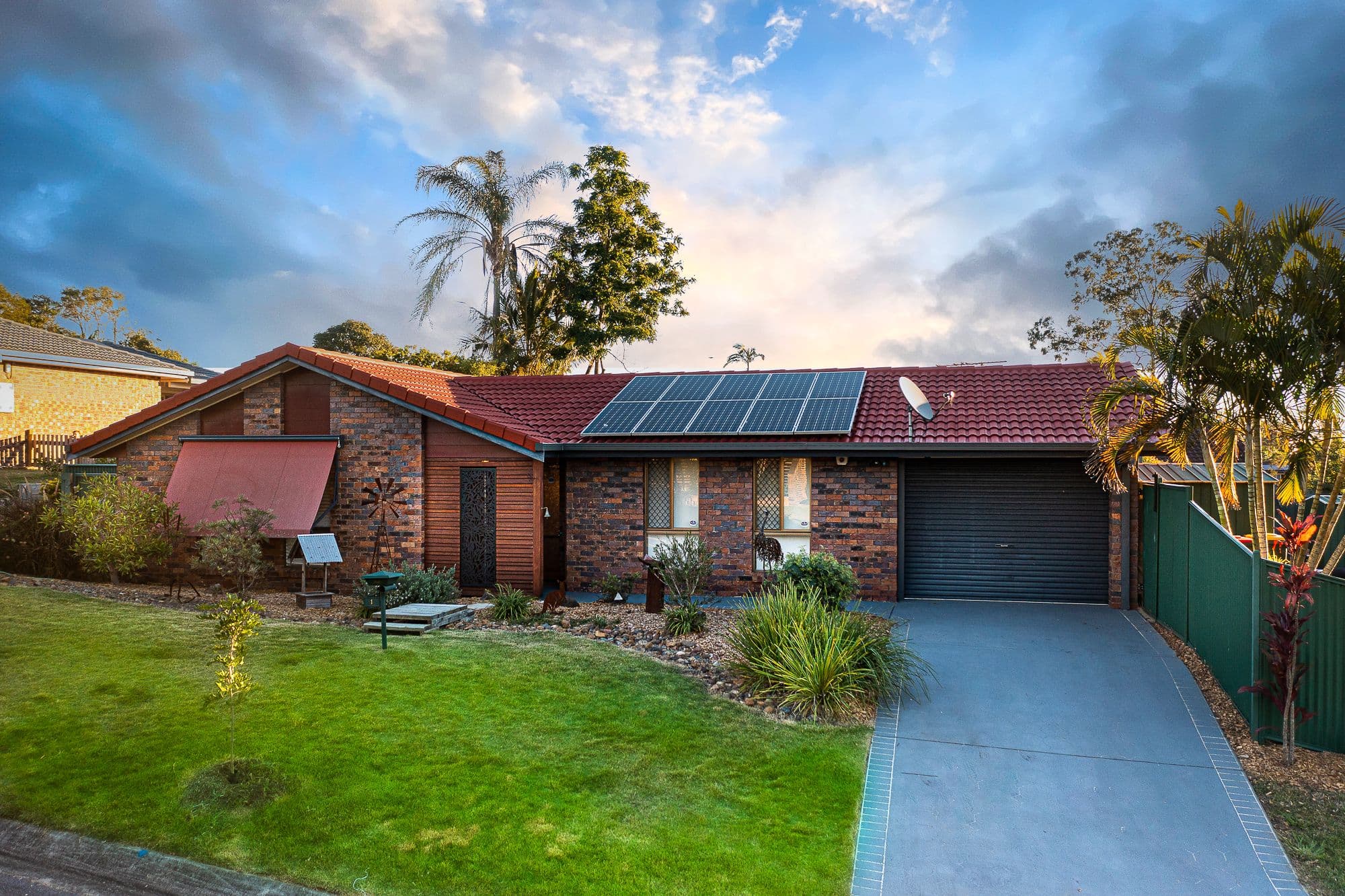 1 Parwan Close, Riverhills QLD 4074, Riverhills - Image 1