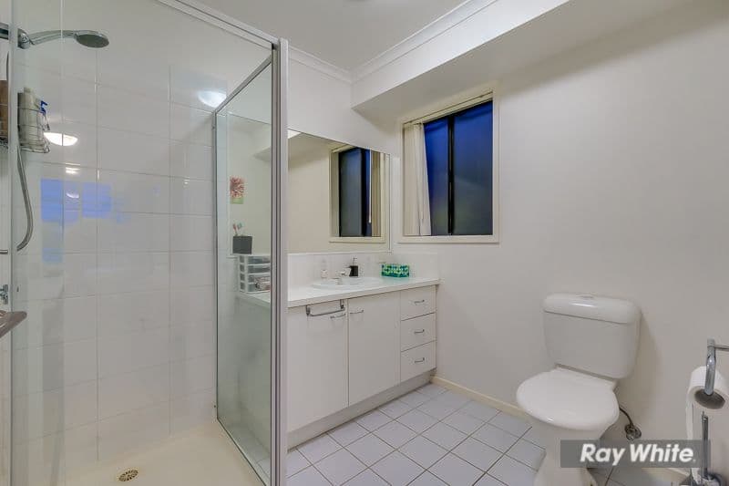 56 Purchas Street, Werribee VIC 3030, Werribee - Thumbnail 4