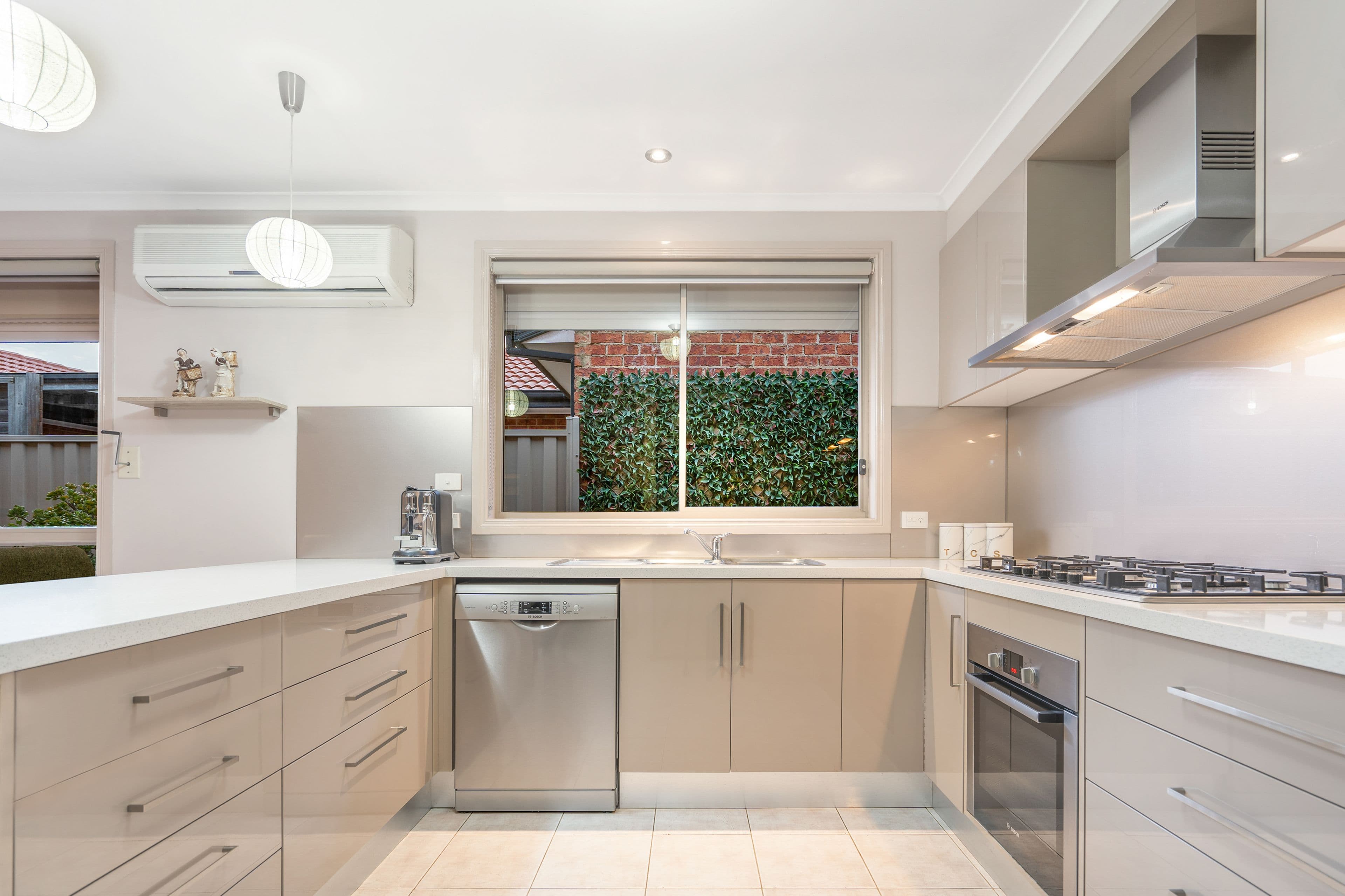 11 Elissa Way, St Albans VIC 3021, St Albans - Thumbnail 6