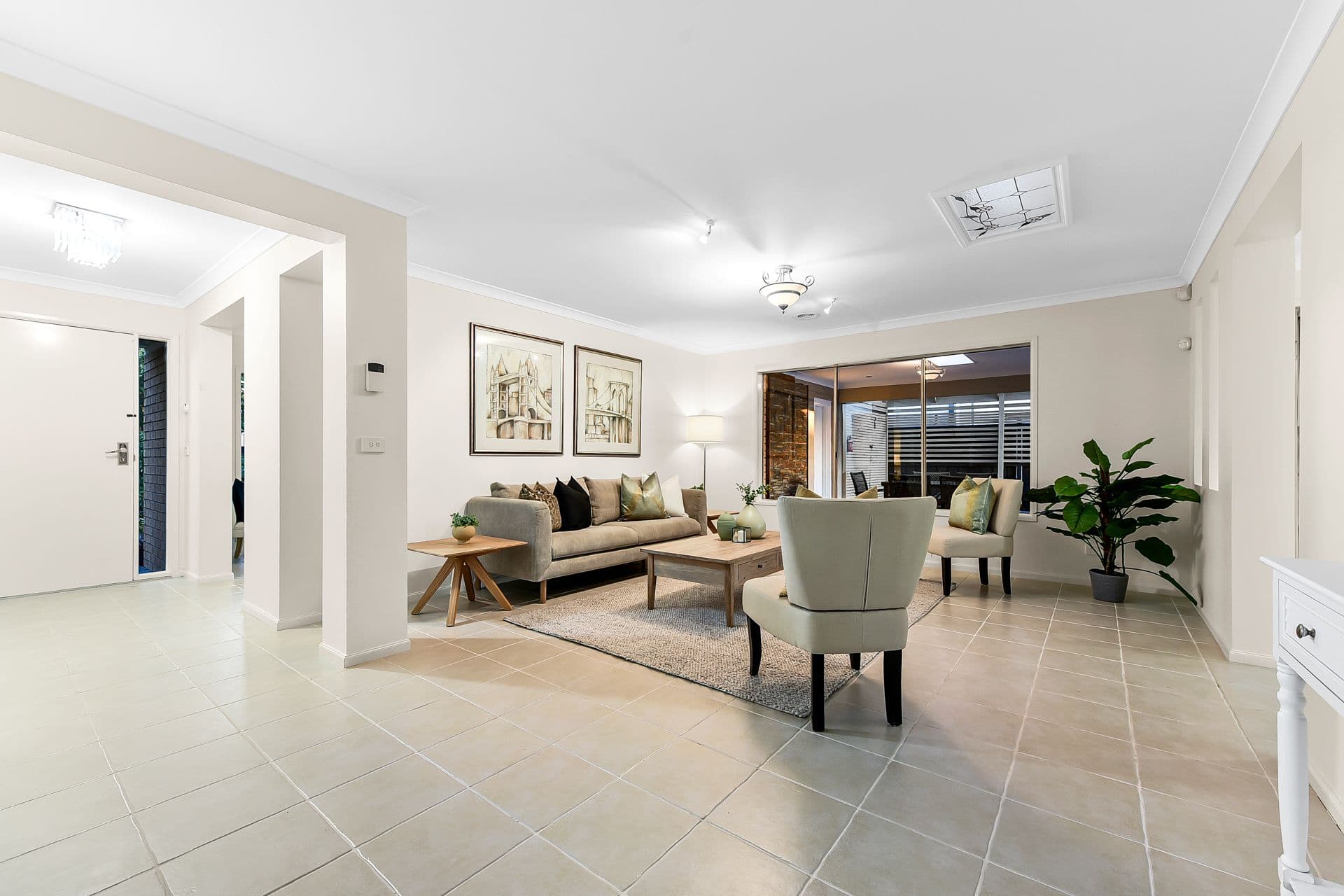 27 Jack William Way, Berwick VIC 3806, Berwick - Thumbnail 3