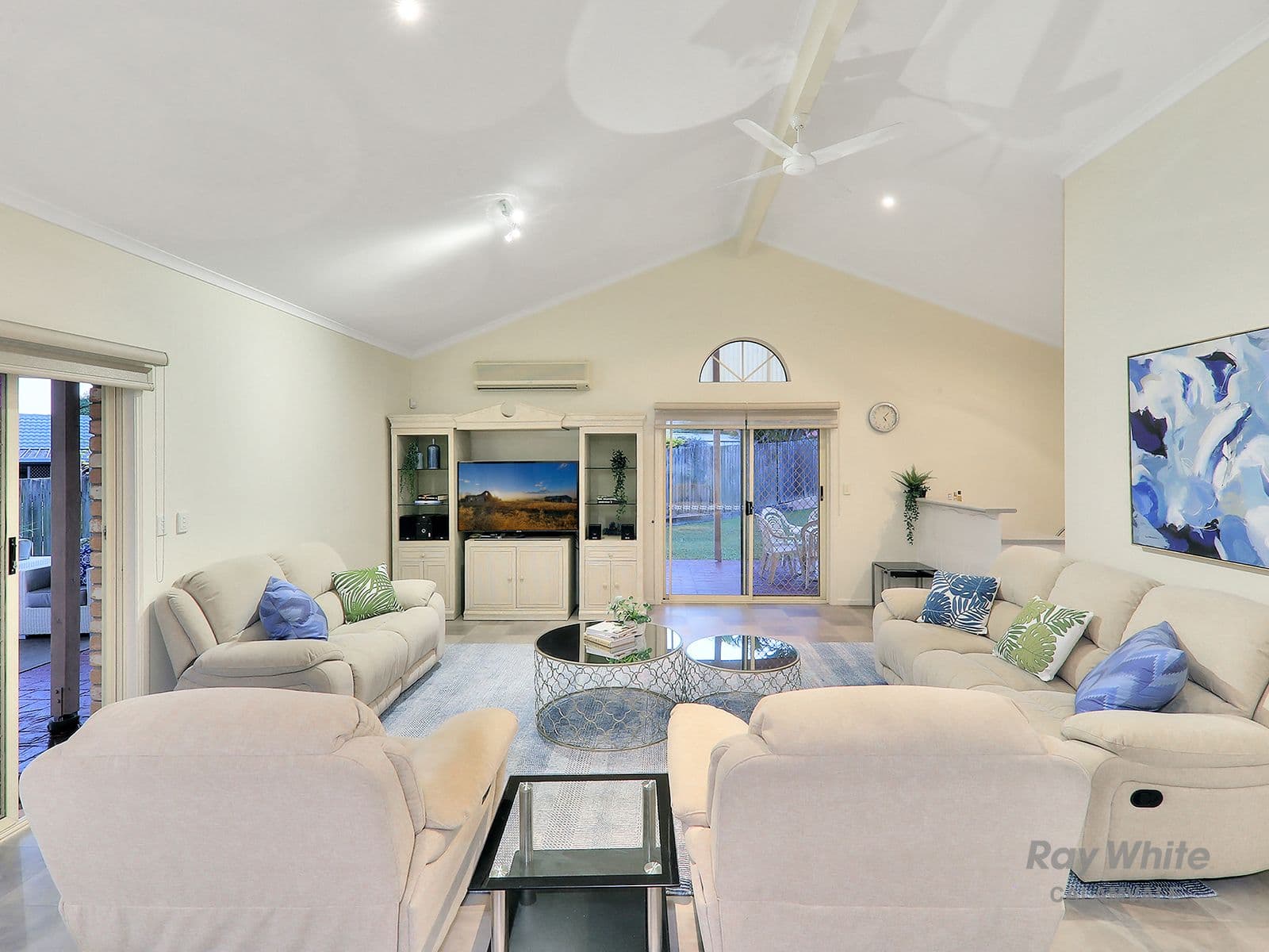 7 Marigold Close, Calamvale QLD 4116, Calamvale - Thumbnail 3