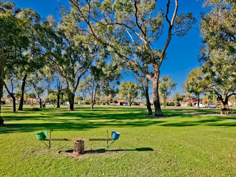 19a Battersea Way, MORLEY WA 6062, Morley - Thumbnail 4