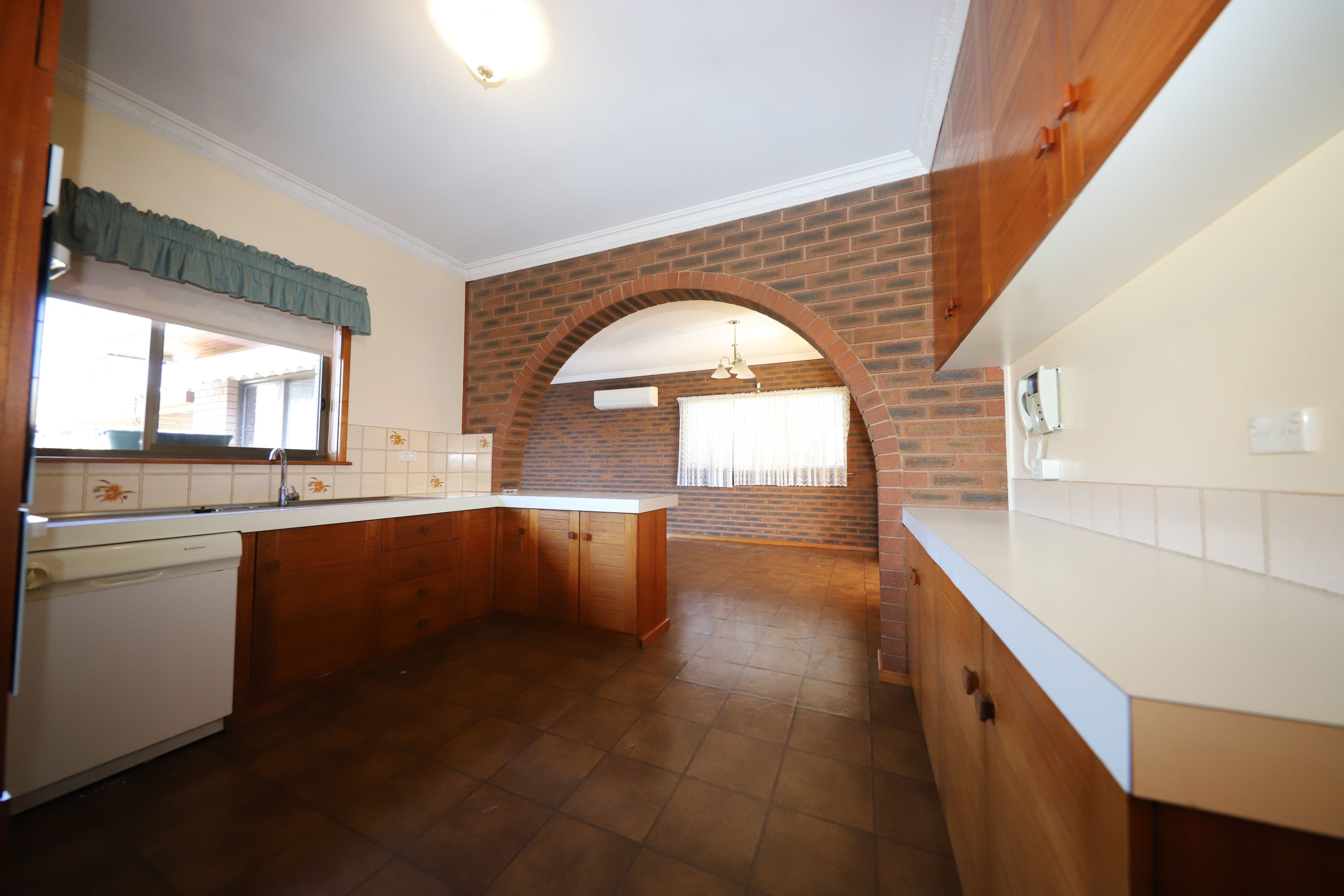 15 Ash Street, Batlow NSW 2730, Batlow - Thumbnail 4