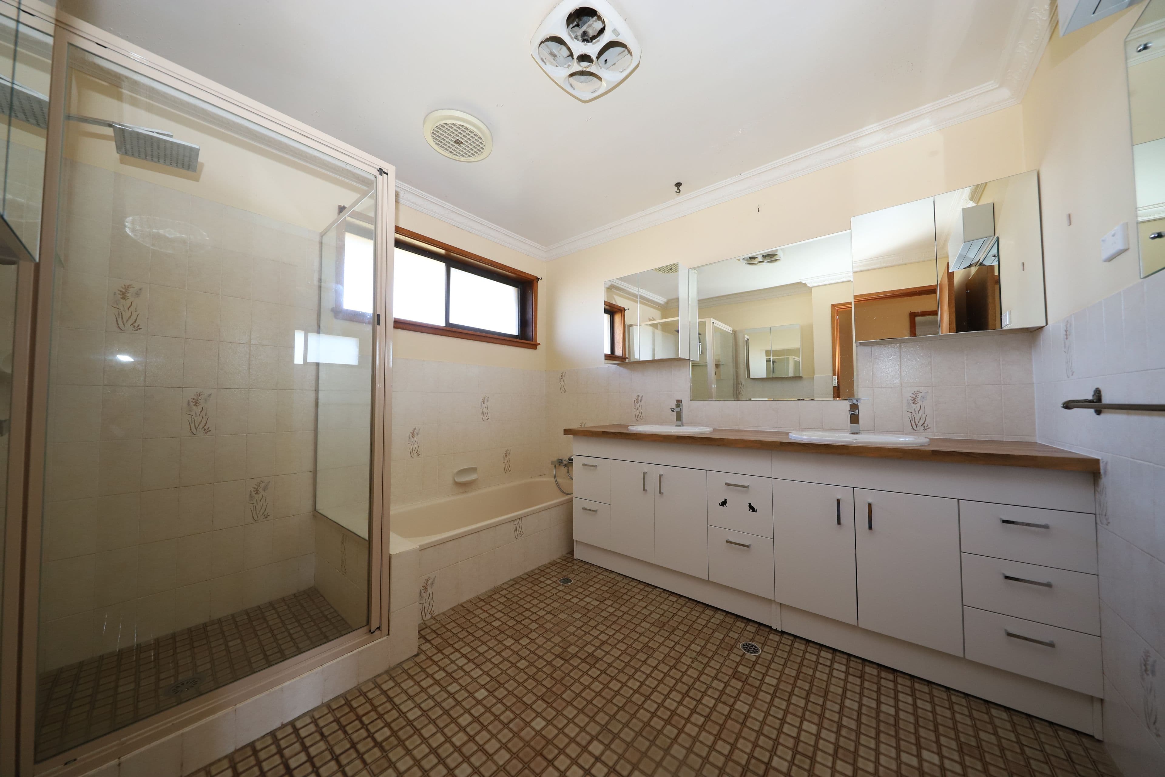 15 Ash Street, Batlow NSW 2730, Batlow - Thumbnail 5