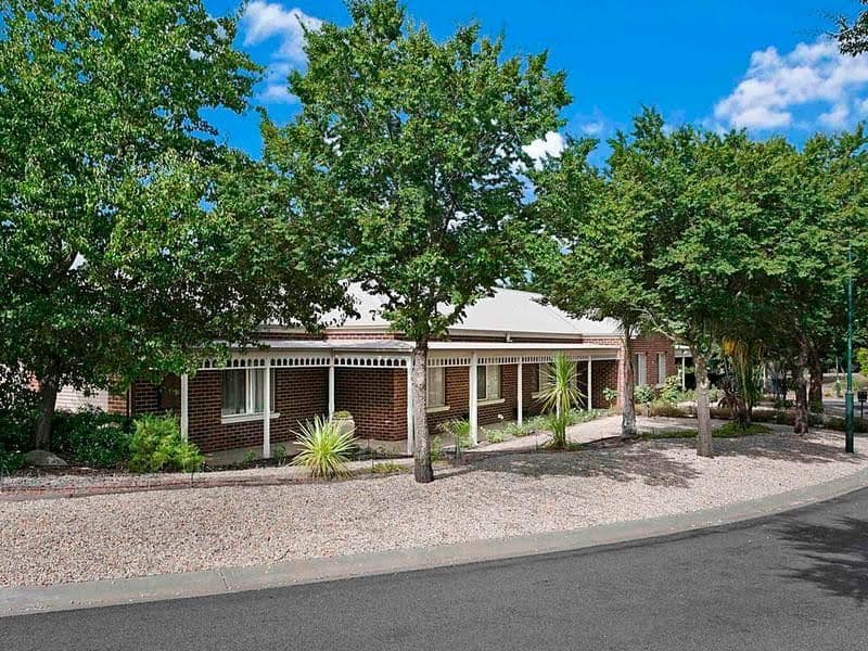 11 Battunga Court, Strathfieldsaye VIC 3551, Strathfieldsaye - Thumbnail 2
