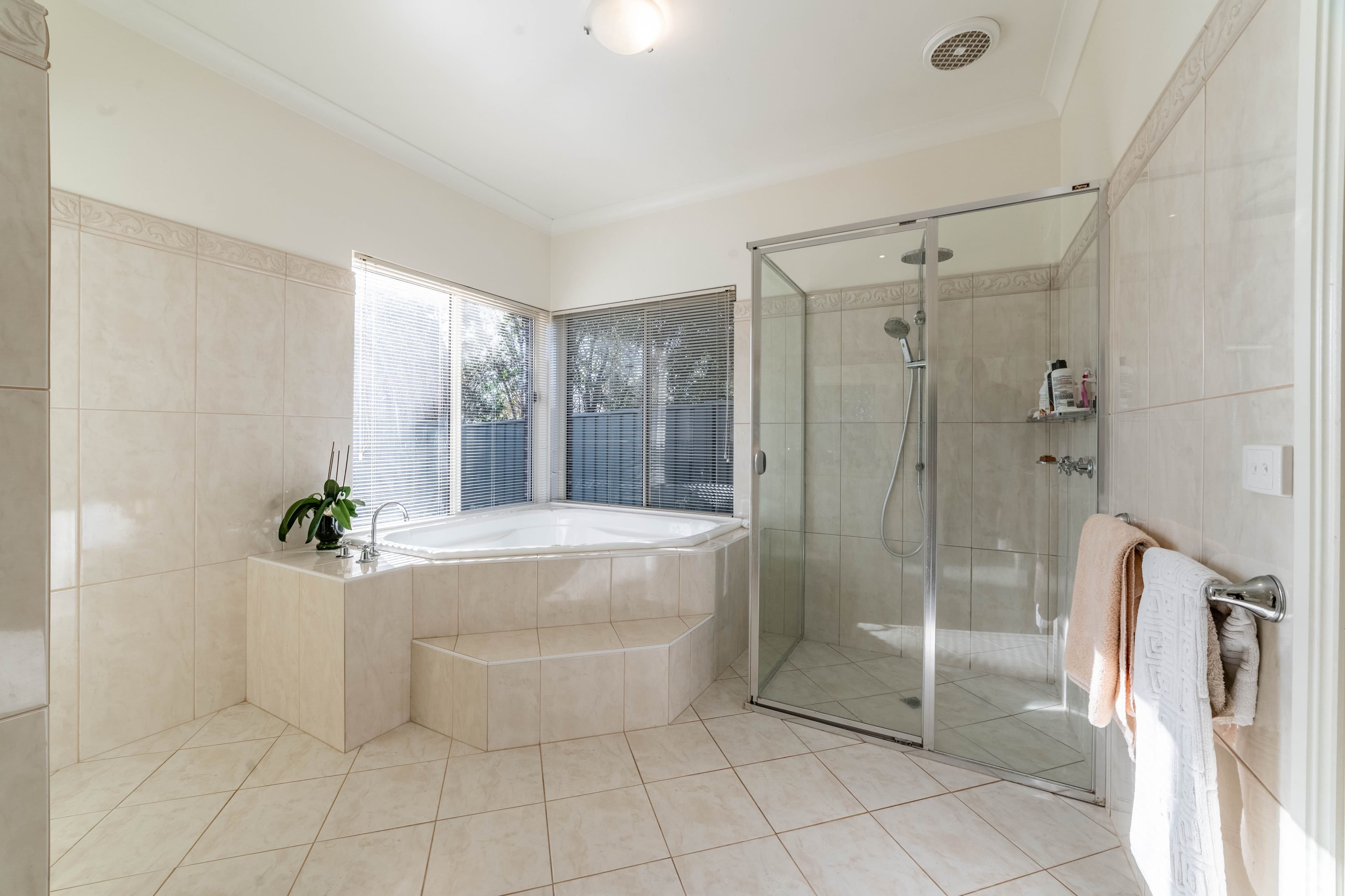 11 Battunga Court, Strathfieldsaye VIC 3551, Strathfieldsaye - Thumbnail 4