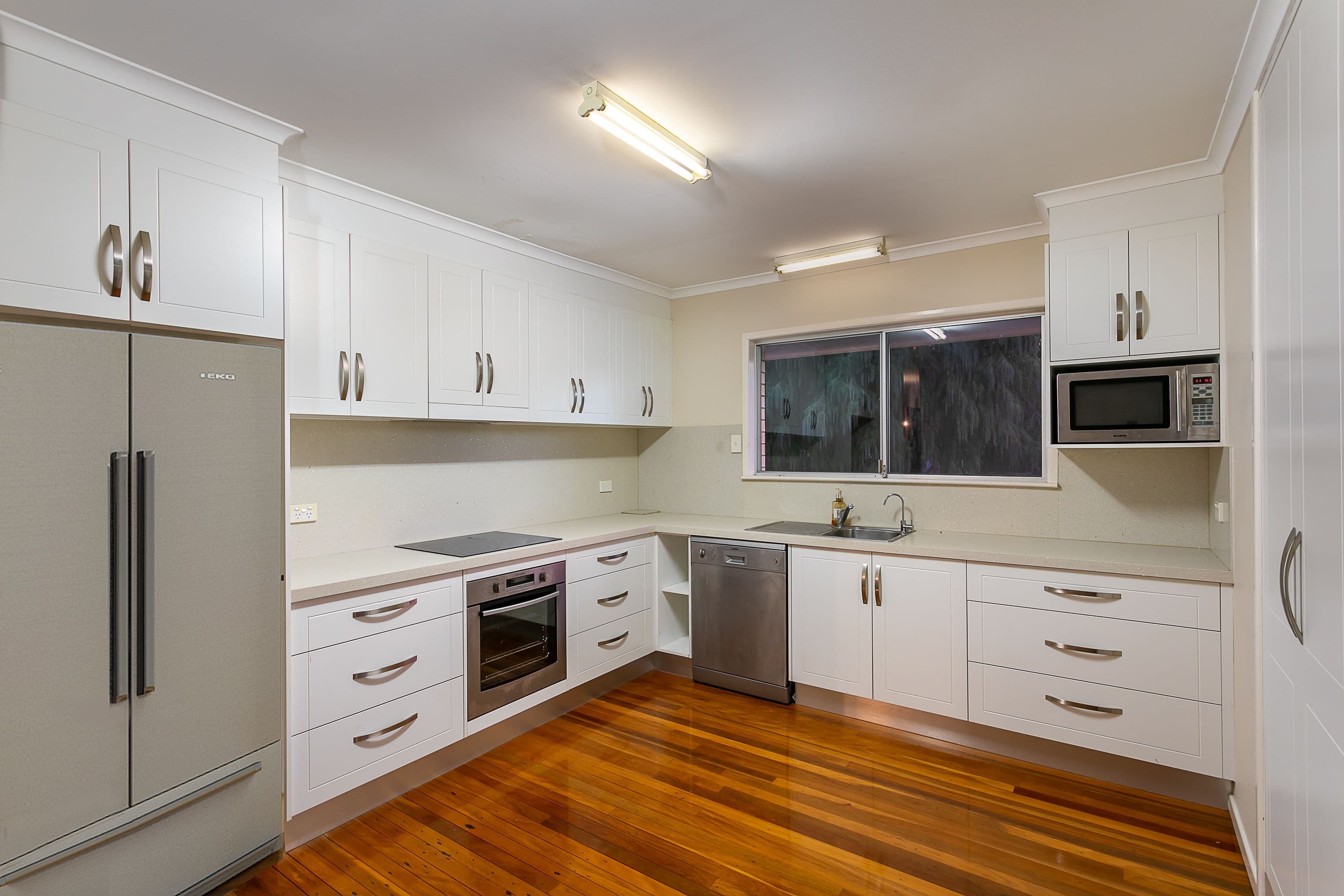 61 Banana Street, Redland Bay QLD 4165, Redland Bay - Thumbnail 3
