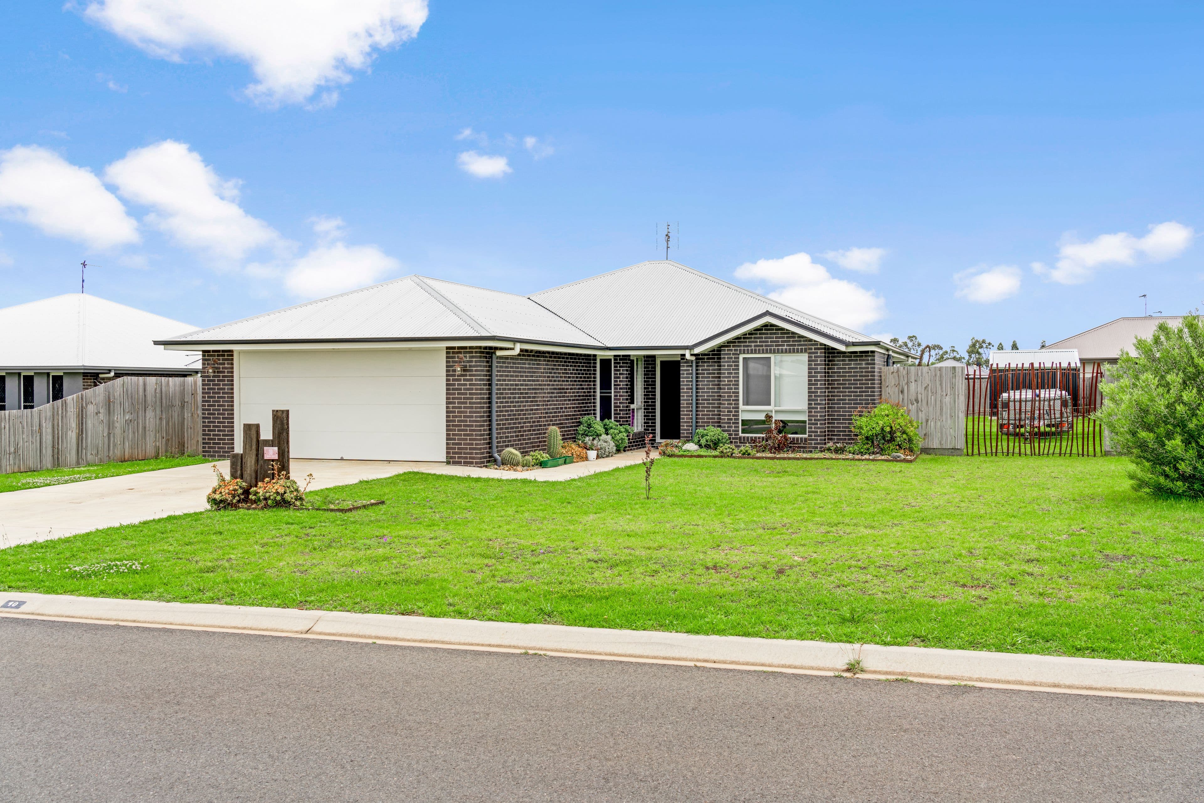 10 Magpie Drive, Cambooya QLD 4358, Cambooya - Image 1