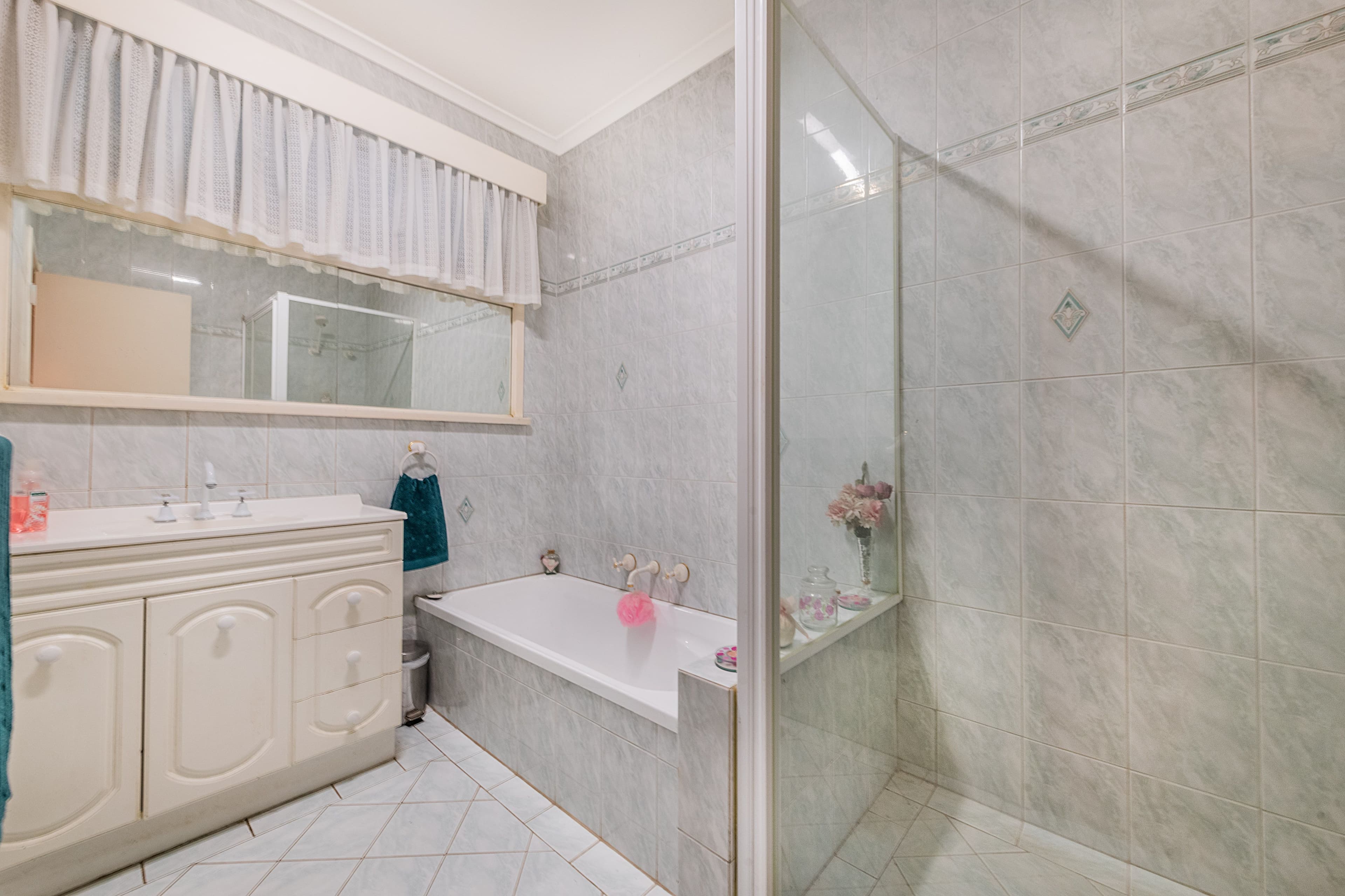 10 Greenock Crescent, Wantirna VIC 3152, Wantirna - Thumbnail 7