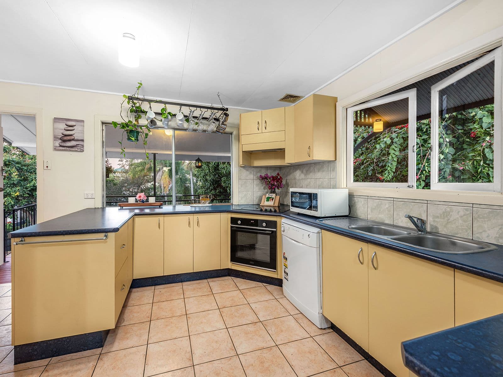 76 Jubilee Terrace, Bardon QLD 4065, Bardon - Thumbnail 7