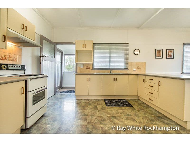 121 Glenmore Road, Park Avenue QLD 4701, Park Avenue - Thumbnail 4