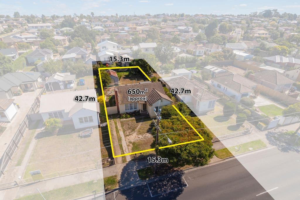 84 Vines Road, Hamlyn Heights VIC 3215, Hamlyn Heights - Image 1