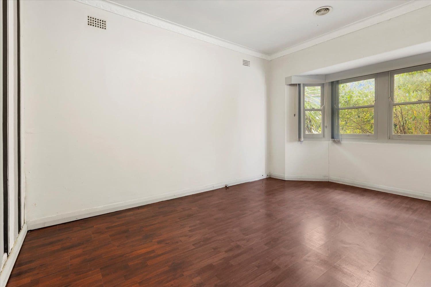 6 Opal Street, Goulburn NSW 2580, Goulburn - Thumbnail 2