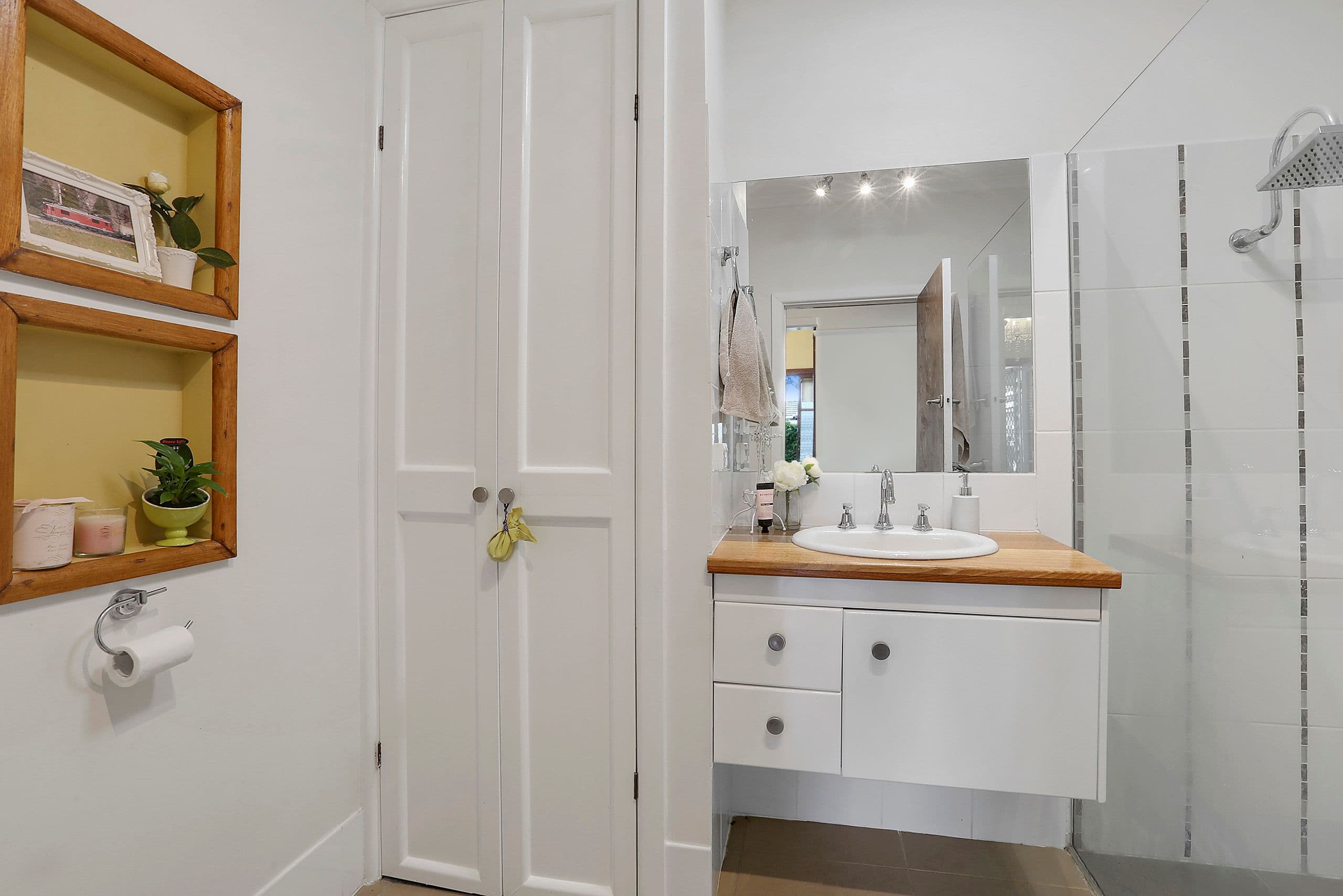 11 Tasman Avenue, Belmont VIC 3216, Belmont - Thumbnail 8